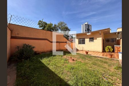 Casa à venda com 285m², 6 quartos e 4 vagasQuintal / Área verde