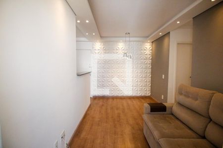 Sala de apartamento para alugar com 2 quartos, 49m² em Parque Reboucas, São Paulo