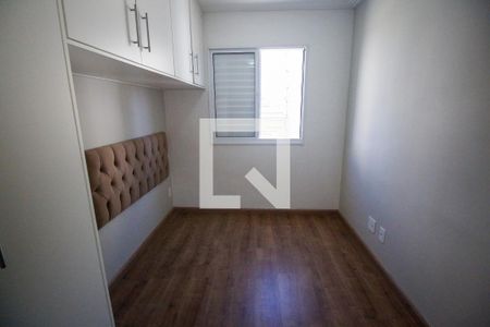 Quarto 1 de apartamento para alugar com 2 quartos, 49m² em Parque Reboucas, São Paulo