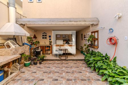 Casa para alugar com 250m², 3 quartos e 2 vagas Casa para alugar com 250m², 3 quartos e 2 vagasÁrea comum