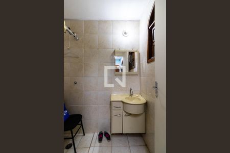 Casa para alugar com 250m², 3 quartos e 2 vagas Casa para alugar com 250m², 3 quartos e 2 vagasBanheiro de serviço