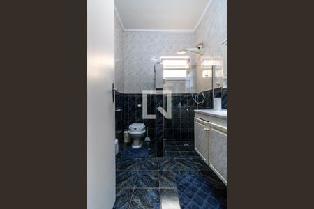 Casa para alugar com 250m², 3 quartos e 2 vagas Casa para alugar com 250m², 3 quartos e 2 vagasBanheiro