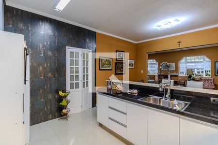 Casa para alugar com 250m², 3 quartos e 2 vagas Casa para alugar com 250m², 3 quartos e 2 vagasCozinha