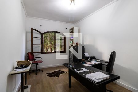 Casa para alugar com 250m², 3 quartos e 2 vagas Casa para alugar com 250m², 3 quartos e 2 vagasEscritório