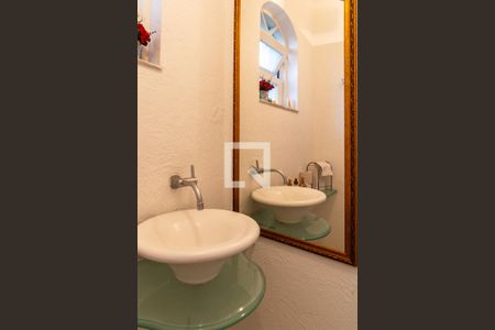 Casa para alugar com 250m², 3 quartos e 2 vagas Casa para alugar com 250m², 3 quartos e 2 vagasLavabo