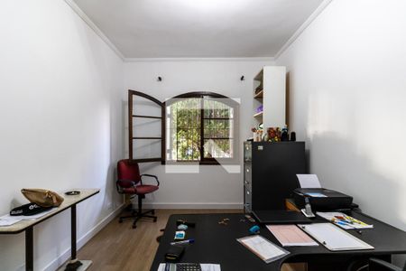 Casa para alugar com 250m², 3 quartos e 2 vagas Casa para alugar com 250m², 3 quartos e 2 vagasEscritório