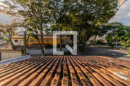 Casa para alugar com 250m², 3 quartos e 2 vagas Casa para alugar com 250m², 3 quartos e 2 vagasQuarto