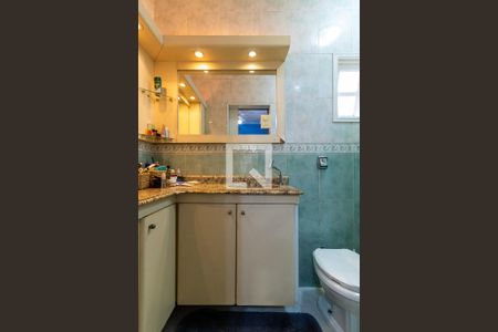 Casa para alugar com 250m², 3 quartos e 2 vagas Casa para alugar com 250m², 3 quartos e 2 vagasBanheiro