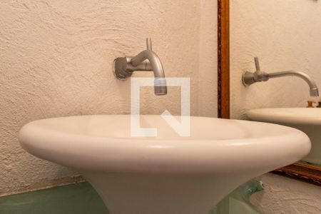 Casa para alugar com 250m², 3 quartos e 2 vagas Casa para alugar com 250m², 3 quartos e 2 vagasLavabo