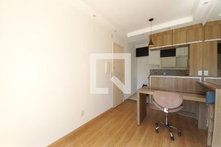 Sala de apartamento para alugar com 2 quartos, 48m² em Vila Marieta, Campinas