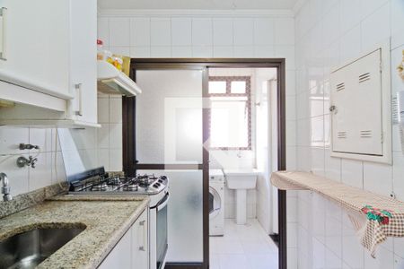 Apartamento à venda com 90m², 3 quartos e 2 vagasCozinha