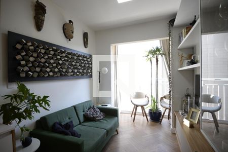 Sala de kitnet/studio para alugar com 1 quarto, 28m² em Cambuci, São Paulo