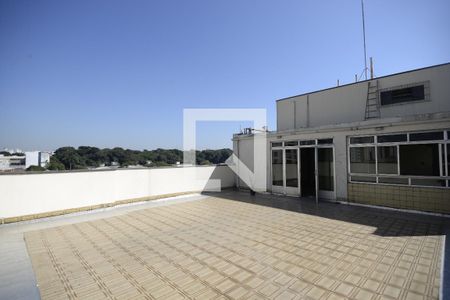 Apartamento à venda com 180m², 3 quartos e 2 vagasVaranda