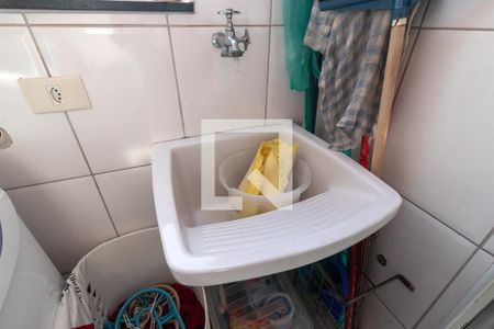 Apartamento à venda com 60m², 2 quartos e 1 vagaÁrea de Serviço