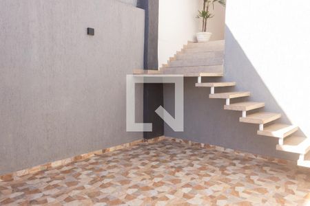 Casa à venda com 125m², 2 quartos e 2 vagas Casa à venda com 125m², 2 quartos e 2 vagasGaragem