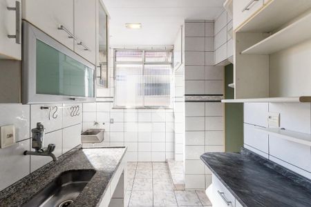 Apartamento à venda com 60m², 2 quartos e sem vagaCozinha e Área de Serviço