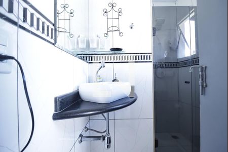 Casa à venda com 85m², 3 quartos e 1 vagaSuíte 