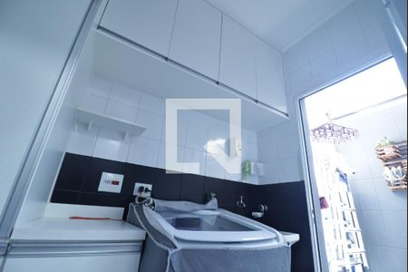 Casa à venda com 85m², 3 quartos e 1 vagaLavanderia