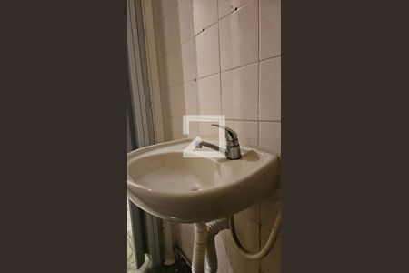 Casa para alugar com 100m², 2 quartos e 1 vagaLavabo