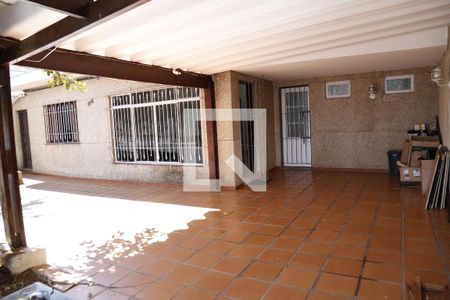 Casa à venda com 207m², 2 quartos e 5 vagasGaragem