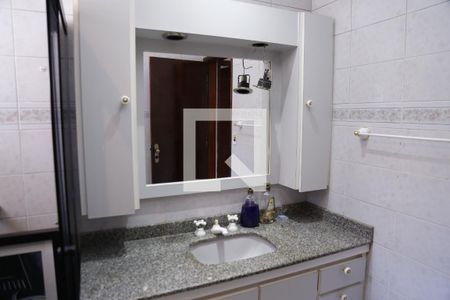 Casa à venda com 207m², 2 quartos e 5 vagasBanheiro