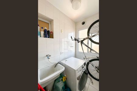 Apartamento à venda com 65m², 2 quartos e 2 vagasÁrea de Serviço