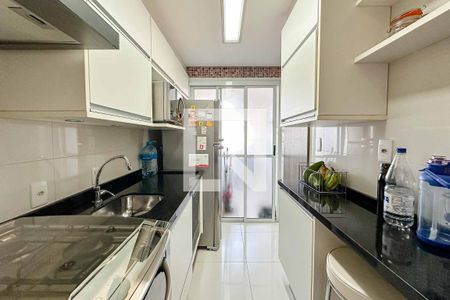 Apartamento à venda com 65m², 2 quartos e 2 vagasCozinha