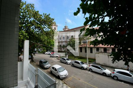 Vista de apartamento para alugar com 3 quartos, 90m² em Vila Maia, Guarujá