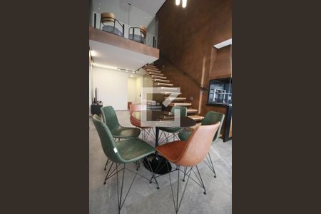 Sala de apartamento para alugar com 3 quartos, 112m² em Vila Olímpia, São Paulo