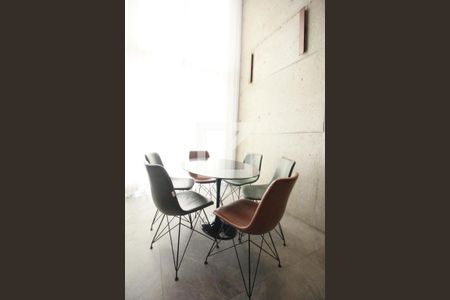 Sala de apartamento para alugar com 3 quartos, 112m² em Vila Olímpia, São Paulo