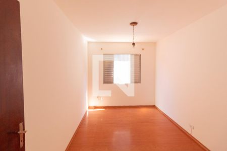 Casa para alugar com 129m², 3 quartos e 2 vagas Casa para alugar com 129m², 3 quartos e 2 vagas Quarto 2