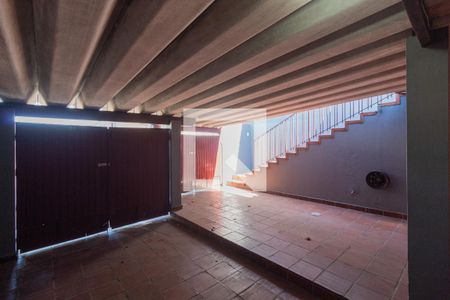 Casa para alugar com 129m², 3 quartos e 2 vagas Casa para alugar com 129m², 3 quartos e 2 vagasGaragem