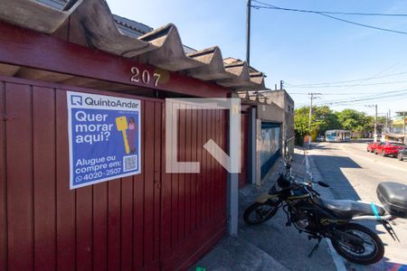 Casa para alugar com 129m², 3 quartos e 2 vagas Casa para alugar com 129m², 3 quartos e 2 vagasPlaca