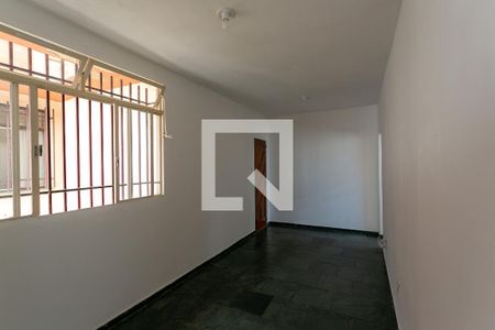 Sala de apartamento à venda com 3 quartos, 64m² em Sagrada Família, Belo Horizonte
