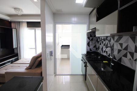 Sala / Cozinha de apartamento para alugar com 2 quartos, 57m² em Lauzane Paulista, São Paulo