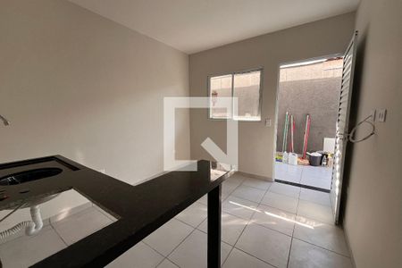 Studio de kitnet/studio para alugar com 1 quarto, 25m² em Vila Monte Sion, Suzano