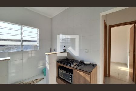 Cozinha /Area de serviço de casa para alugar com 2 quartos, 40m² em Nova Mirim, Praia Grande