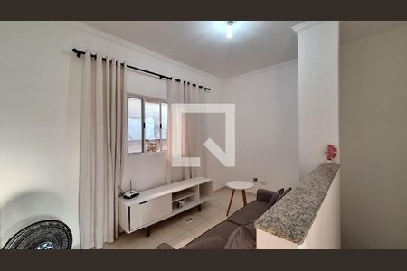 Sala de casa para alugar com 2 quartos, 40m² em Nova Mirim, Praia Grande