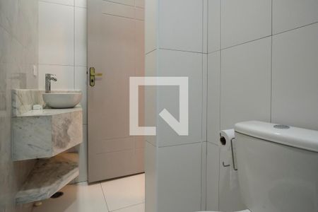 Casa à venda com 180m², 3 quartos e 5 vagasBanheiro 2