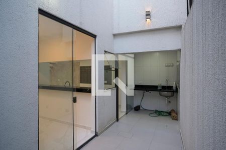 Casa à venda com 180m², 3 quartos e 5 vagasÁrea de serviço