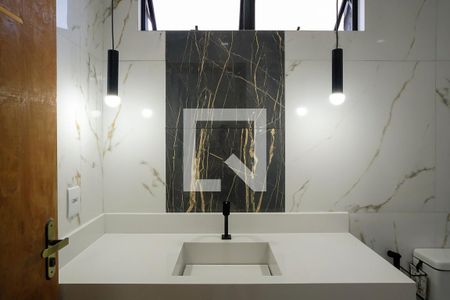 Casa à venda com 180m², 3 quartos e 5 vagasBanheiro da suíte