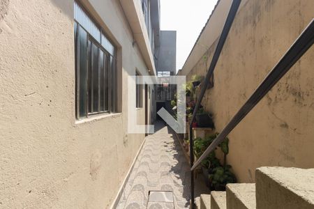 Casa à venda com 125m², 4 quartos e 2 vagasCorredor