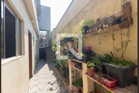 Casa à venda com 125m², 4 quartos e 2 vagasCorredor