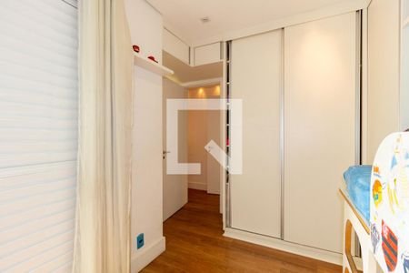 Apartamento à venda com 182m², 3 quartos e 2 vagasSuíte 1