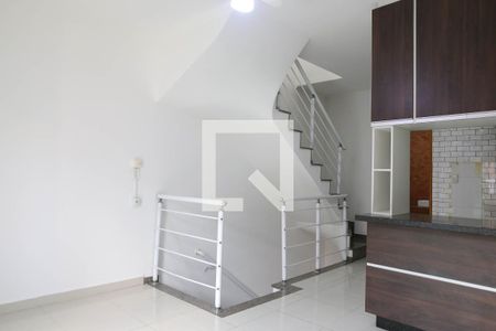 Sala de apartamento para alugar com 2 quartos, 90m² em Vila Humaita, Santo André