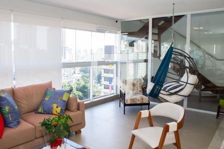 Varanda de apartamento à venda com 3 quartos, 352m² em Perdizes, São Paulo