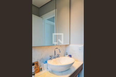 Casa de condomínio à venda com 187m², 3 quartos e sem vaga Casa de condomínio à venda com 187m², 3 quartos e sem vagaBanheiro Social