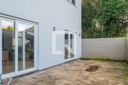 Casa de condomínio à venda com 187m², 3 quartos e sem vaga Casa de condomínio à venda com 187m², 3 quartos e sem vagaQuintal