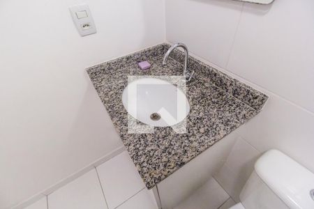 Apartamento para alugar com 68m², 2 quartos e 1 vaga Apartamento para alugar com 68m², 2 quartos e 1 vagaDetalhe do banheiro