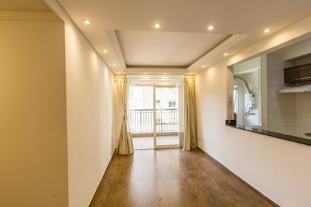 Sala de apartamento para alugar com 2 quartos, 68m² em Jardim Tupanci, Barueri